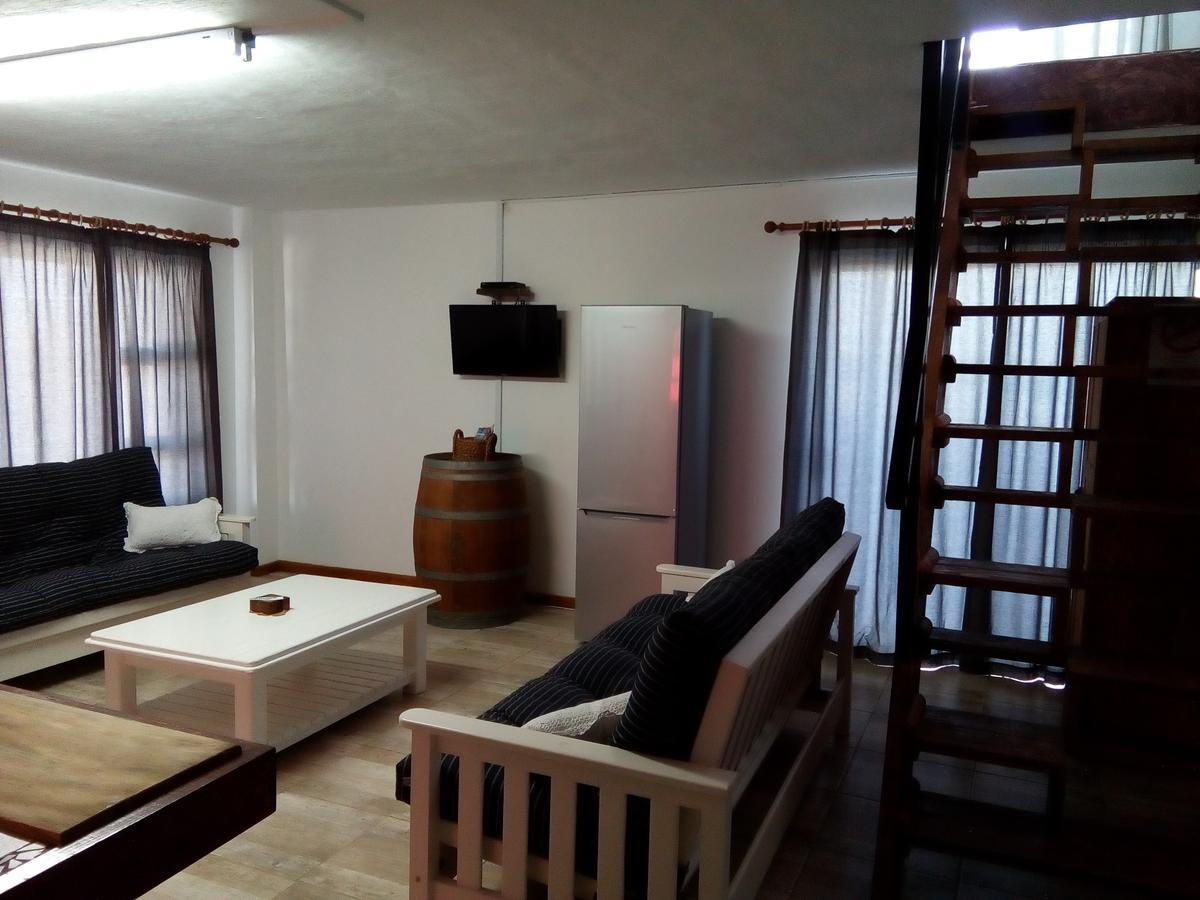 Little Sister'S Apartment Колчестър Екстериор снимка