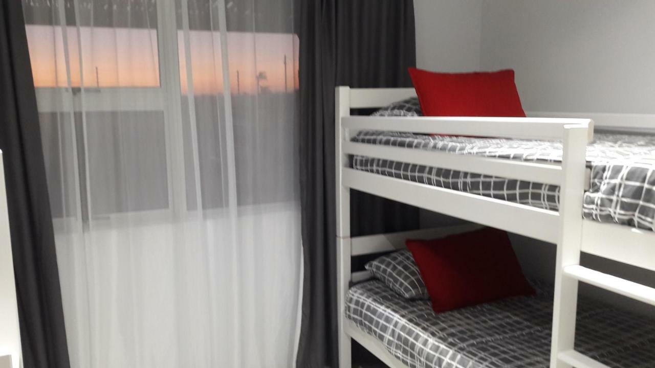 Little Sister'S Apartment Колчестър Екстериор снимка
